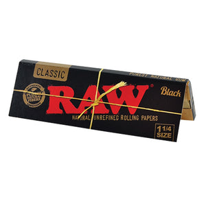 RAW Black Rolling Papers | 1¼"